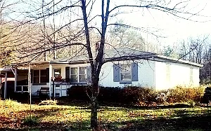 911 Ashley Ln
