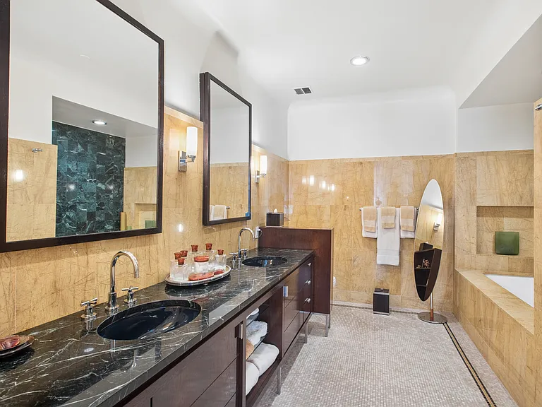20 Greene St #3A — Photo 9