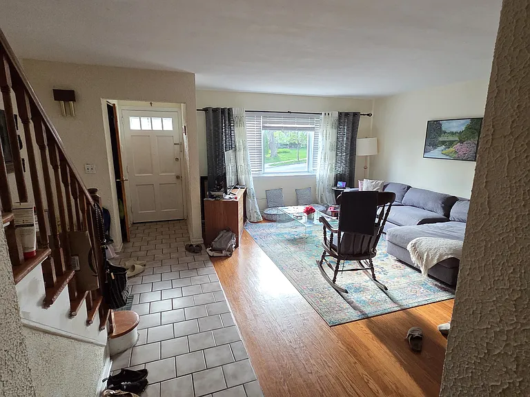 living room and the entrance hall again