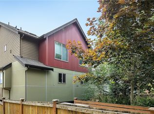 228 A 24th Ave E, Seattle, WA 98122