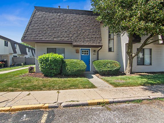 2nd image of 6052 Delaware Dr