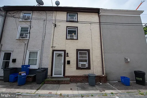 4424 Saint Davids St Photo 1