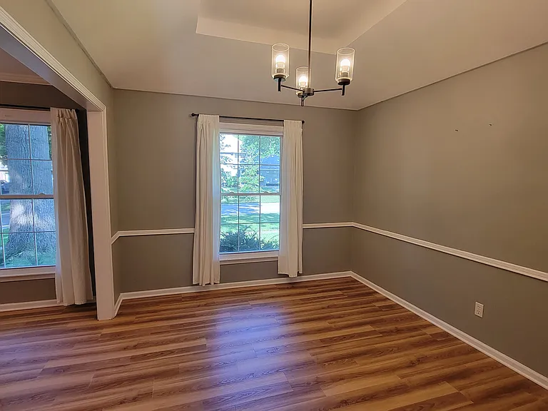 9731 Roe Ave — Photo 13