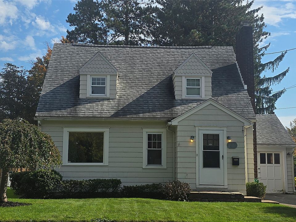 1st image of 8 Edgecomb Rd