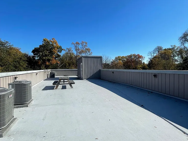 641 Green Ln #6 — Photo 11
