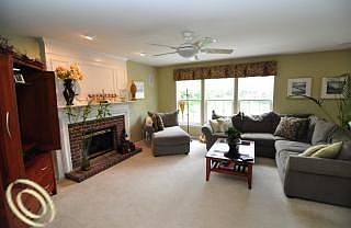3rd image of 17974 Crescent Lake Pl
