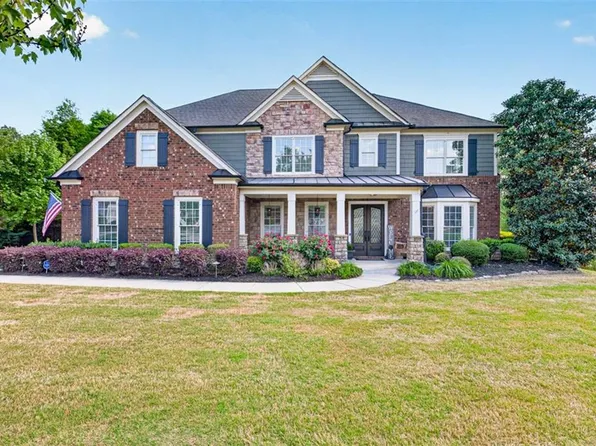 6600 Trailside Dr, Flowery Branch, GA 30542