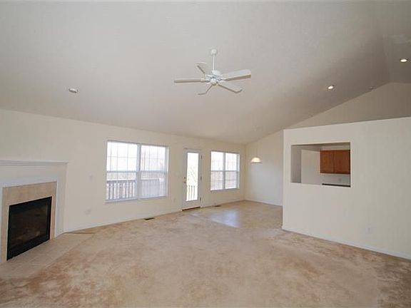 5th image of 1094 Stonewallridge Dr