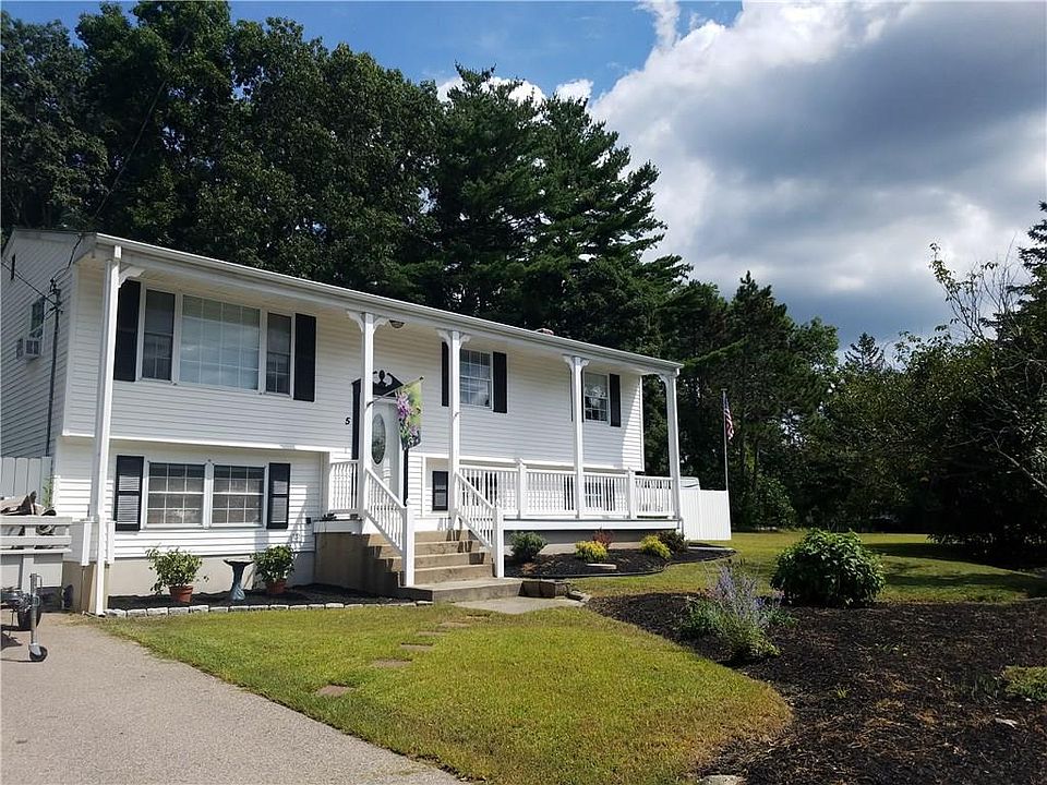 1st image of 5 La Casa Dr
