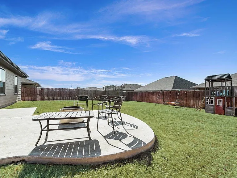 1513 Hulen Park Trl — Photo 35