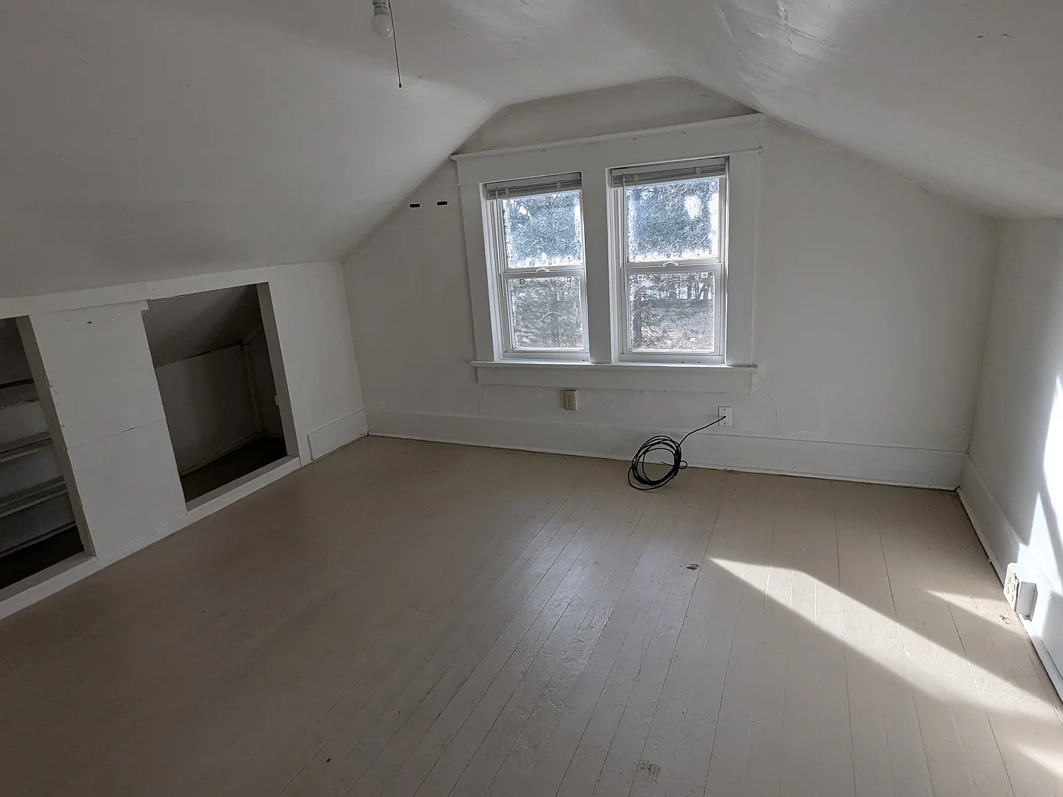 2 bed, 720 sqft, $985 — Photo 4
