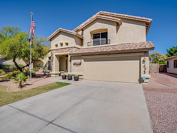 2nd image of 15864 W Paradise Ln