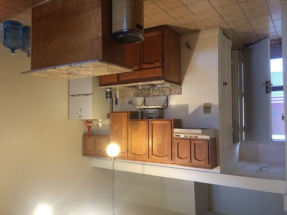 2nd image of 3030 Valle Vista Dr APT 18