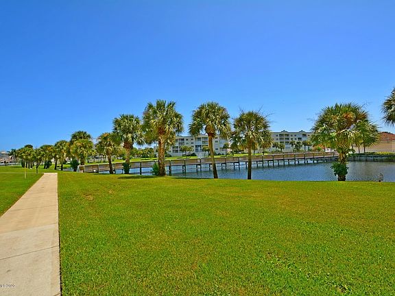 3rd image of 8951 Lake Dr APT 304