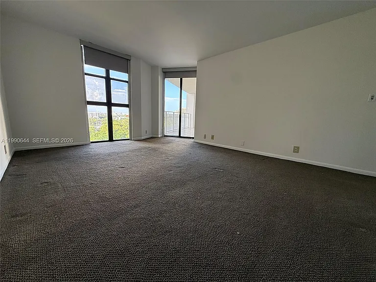 2000 Towerside Ter #1005 — Photo 14