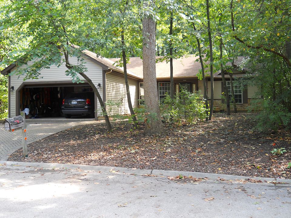 1st image of 3 Dartmouth Ct