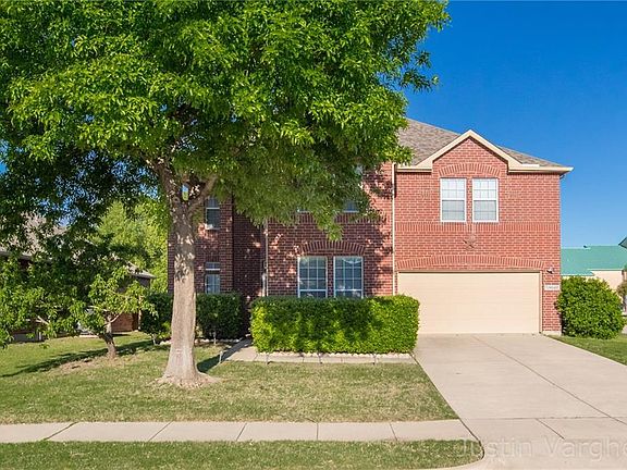3rd image of 2652 Winterberry Ln