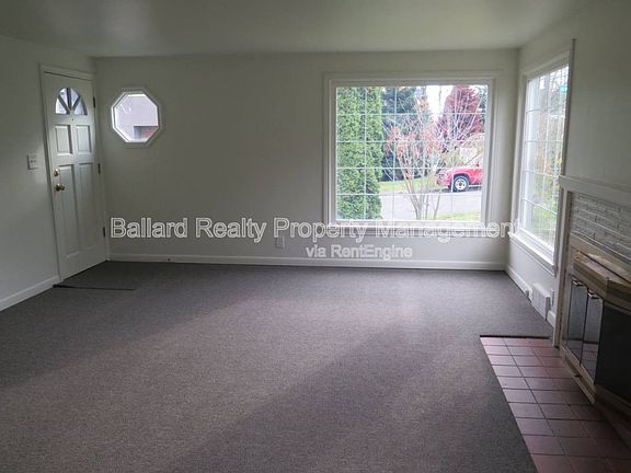 5th image of 364 NW 86th St
