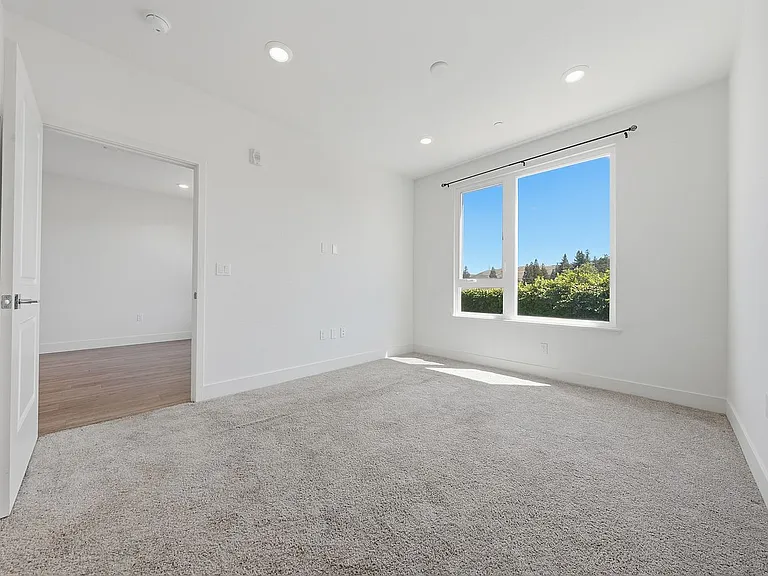 5951 Sunstone Dr #409 — Photo 9