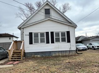 726 E Toledo Ave, Peoria Heights, IL 61616