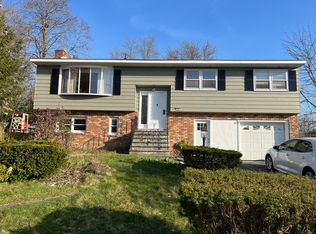 (Undisclosed Address), Albany, NY 12205