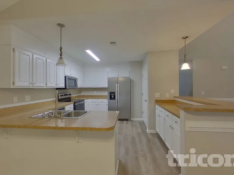 89 Smokewood Dr — Photo 4