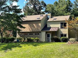 3689 Hembree Ln, Marietta, GA 30062