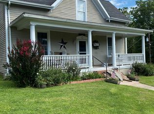 1553 Riverside Dr, North Tazewell, VA 24630