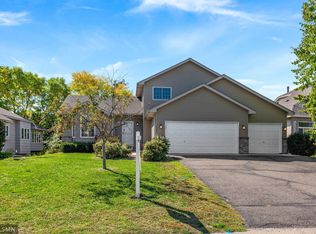 4733 Oxborough Gdns, Minneapolis, MN 55443