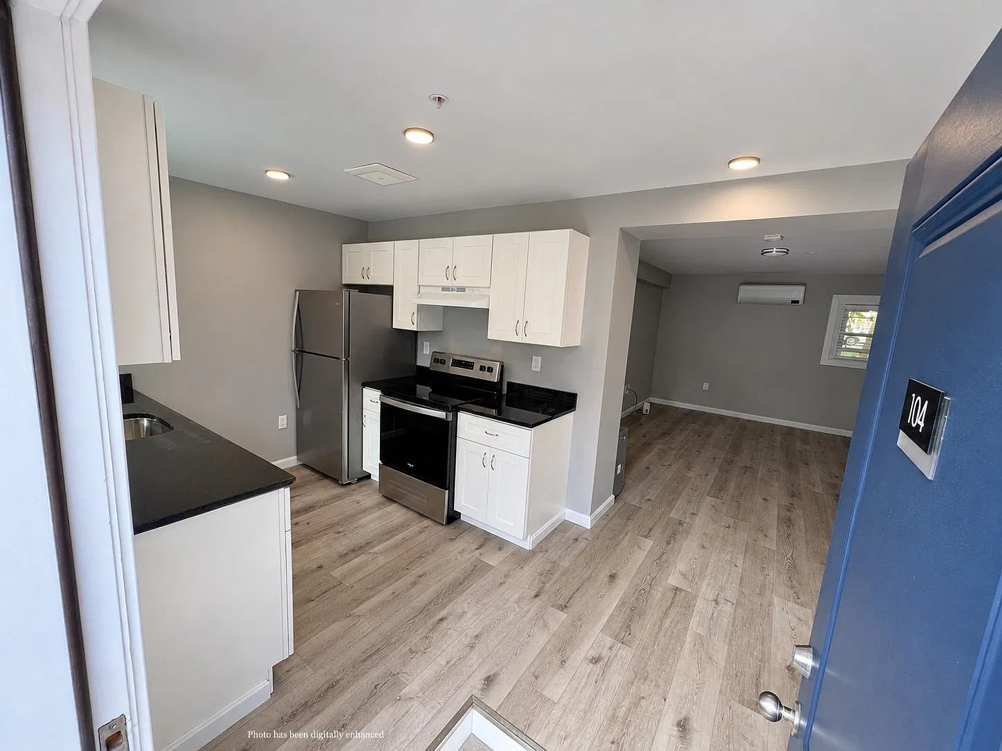 Studio, 1.0 bath, 380 sqft, $1,799 — Photo 4