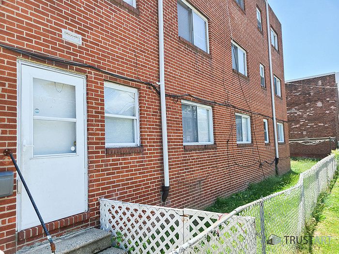 1st image of 4800 Knorr St #1R