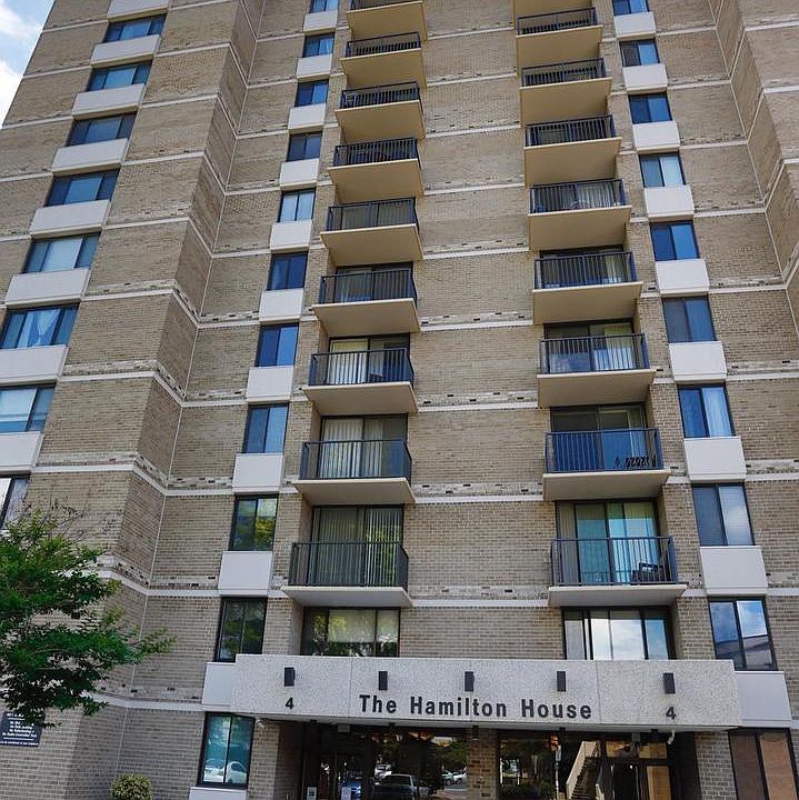1st image of 4 Monroe St APT 403
