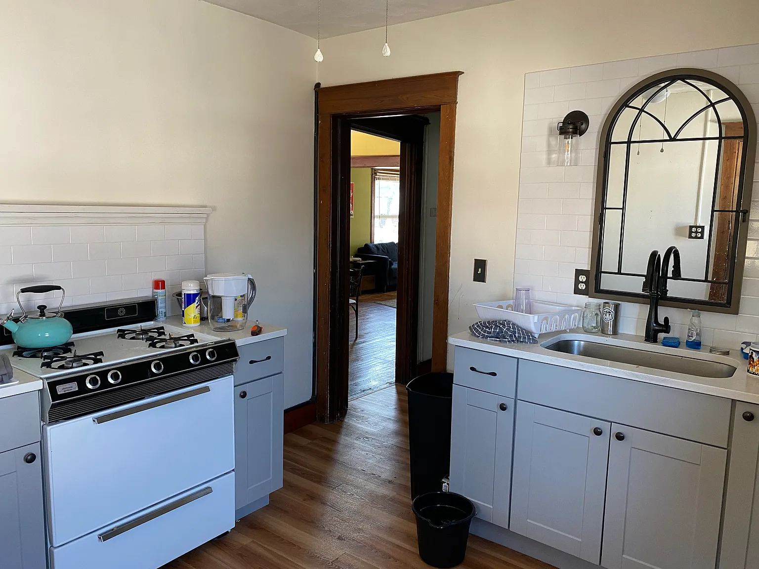 2 bed, 1000 sqft, $1,400 — Photo 3