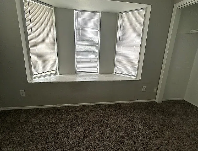 112 Green Point Dr #2 — Photo 11