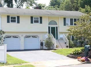 20 Kelvin Ave, Leonardo, NJ 07737