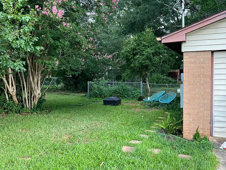 101 Bedford Rd #A — Photo 4