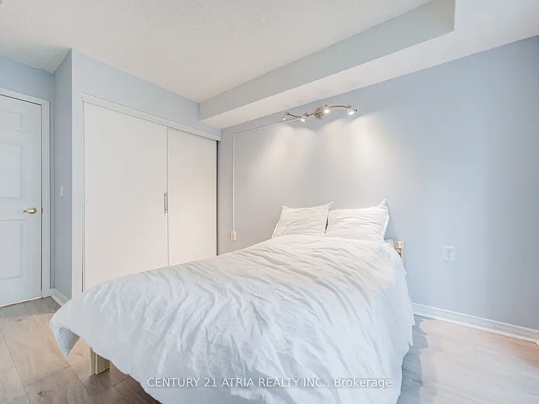 22 Olive Ave #607 — Photo 27