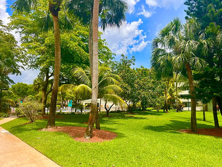 5155 E Sabal Palm Blvd #209 — Photo 1