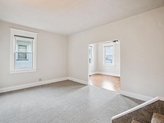4th image of 2438 Tremont Ave
