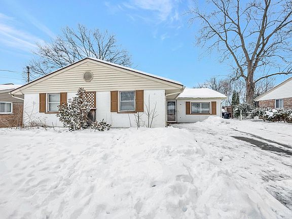 2nd image of 10918 Newmarket Dr