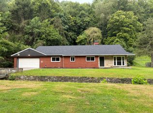711 Chappell Rd, Charleston, WV 25304