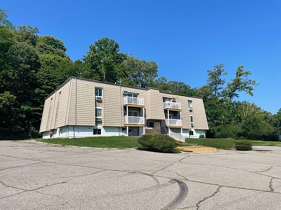 3rd image of 109 Dewers St #111-203