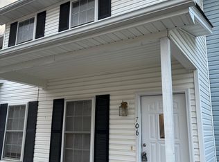 706 Park St #A, Christiansburg, VA 24073