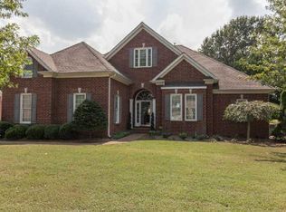 1008 Shoreham St, Murfreesboro, TN 37130