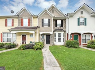 6089 Camden Forrest Cv, Riverdale, GA