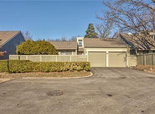 11914 W 82nd Ter, Lenexa, KS 66215