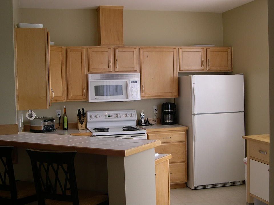 1st image of 22755 NE 4th Pl #112
