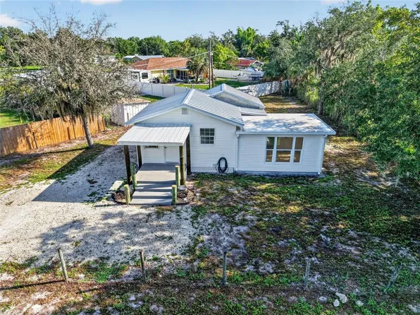 8024 HILLMAN AVENUE, PUNTA GORDA, FL 33982