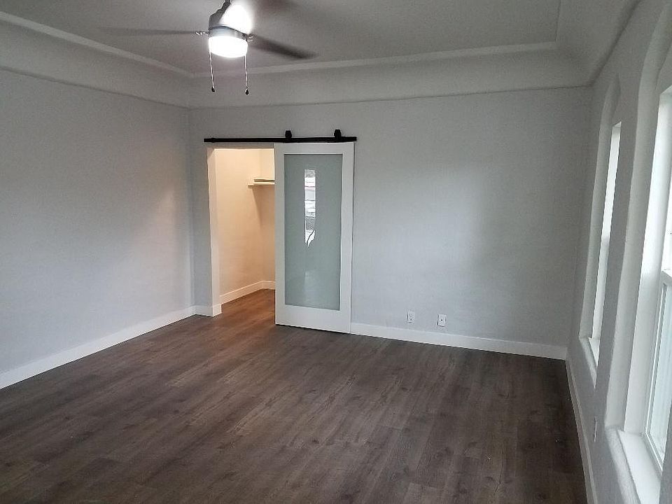 1st image of 125 W Palmer Ave APT 15