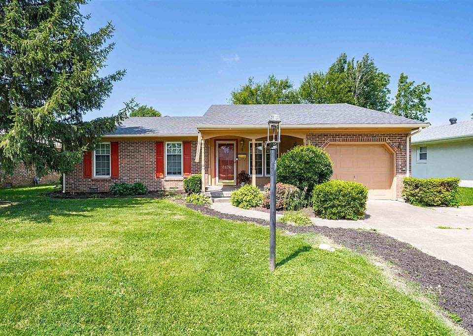 1st image of 3874 Lewis Ln